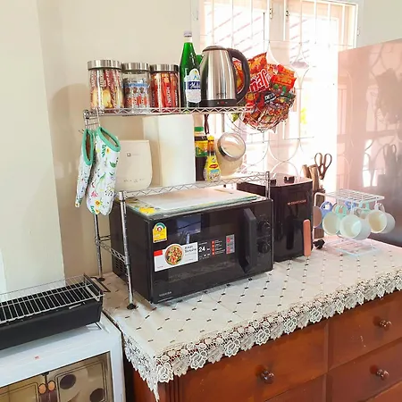 3 Bedroom Cozy Home Skytrain View Bkk-2