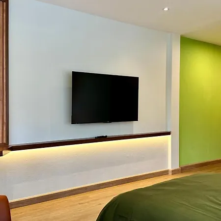 The Tangerine Guesthouse-2