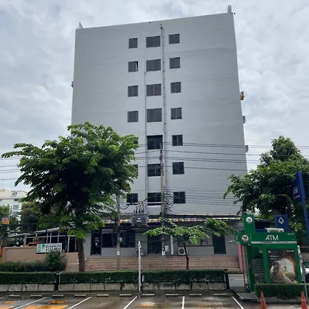 โรงแรมวินบางนา Win Bangna Hotel-3