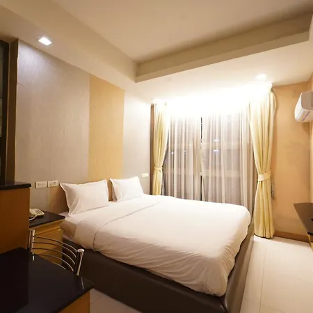 Upar Hotels Sukhumvit 11 Nana-2