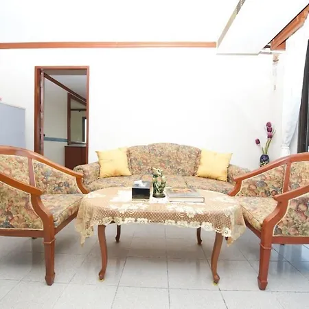 Poonchock Mansion-3