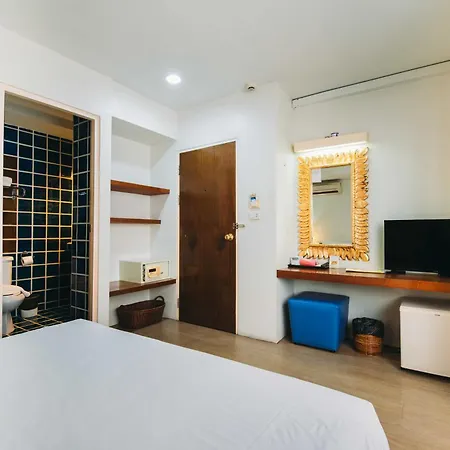 Villa Cha-Cha Banglumphu-3