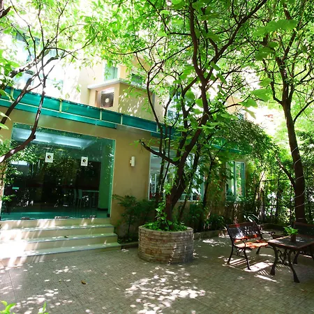 Calypzo Bangkok-2