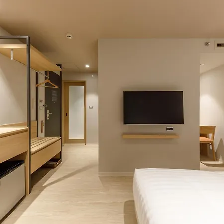 Nishitetsu Hotel Croom Bangkok Silom-3