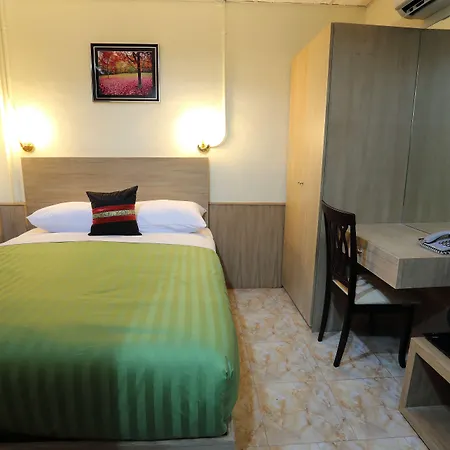 Sukhumvit 20 Guest House-3