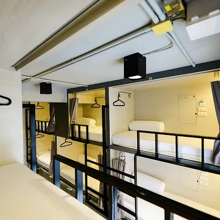 The Cube Hostel Silom-3