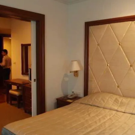 Silk Suite-3