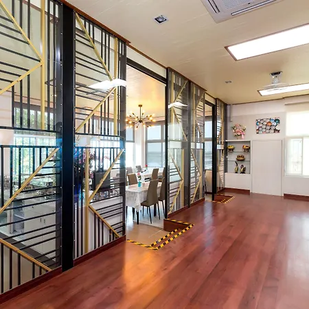 Roomquest Suvarnabhumi Airport Romklao Soi 6-2