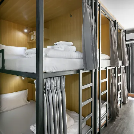 Travelier Hostel-2