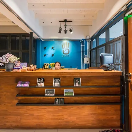 4Share Hostel (Adults Only)-2