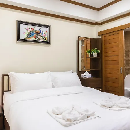 Suthep Home & Hostel-2