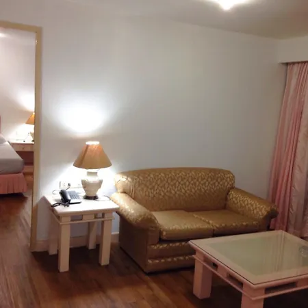 Lee Place Hotel-3