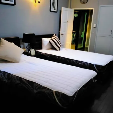 Oyo 857 42 Loft Bed And Breakfast-2