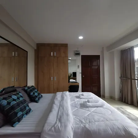 W Residents-3