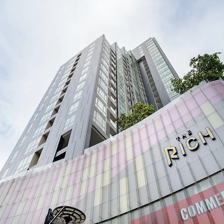 The Rich Residence Sukhumvit Nana-3