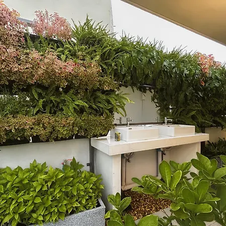 Townhouse Pk Garden-3