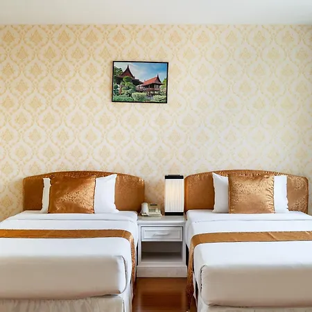 Summit Pavilion Hotel-3