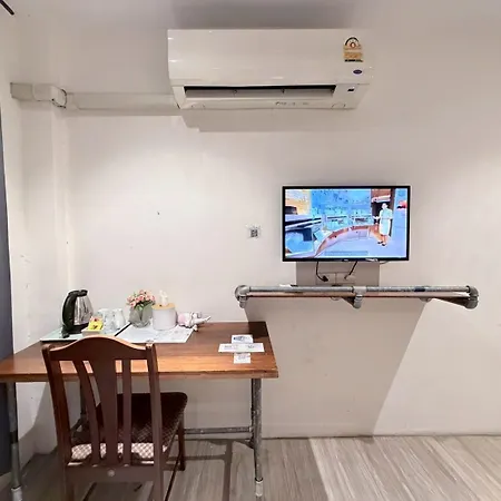 Studio F Sukhumvit-2