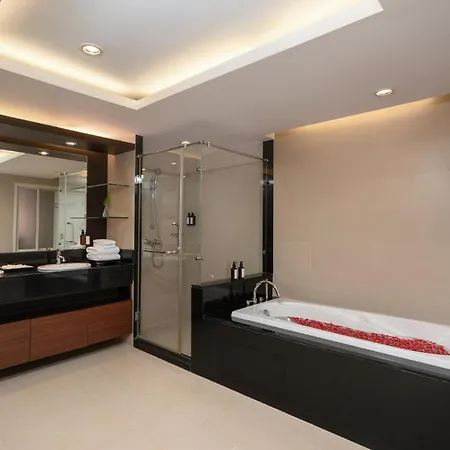 The Narathiwas Hotel & Residence Sathorn Bangkok-2