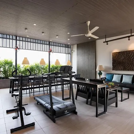 Kitzio House Hotel Huai Kwang-3