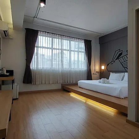 Marwin Villa-3