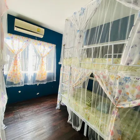 Honey Place Guesthouse-3