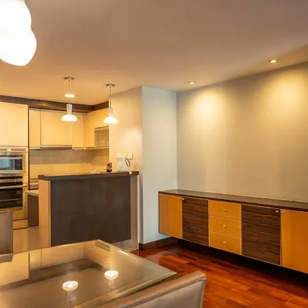 The Mercer Sukhumvit 4-3