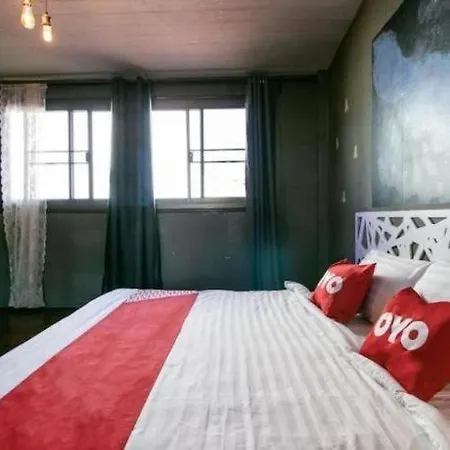 Oyo 505 Ente Space Hostel-2