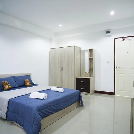 Punsamon Place Apartments-3