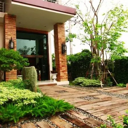 The Loft Resort Bangkok-3