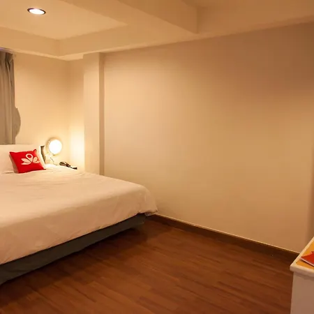 Zen Rooms Pratunam-3
