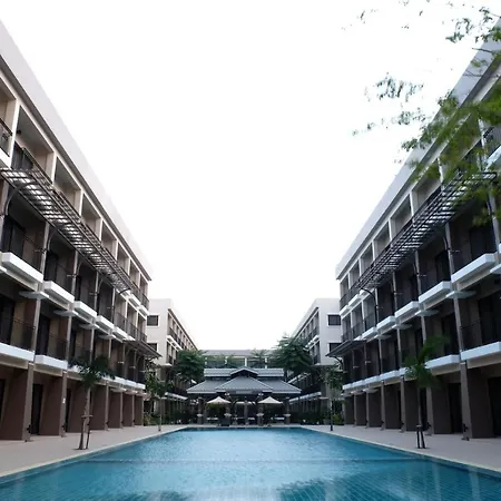Summer Tree Hotel-3
