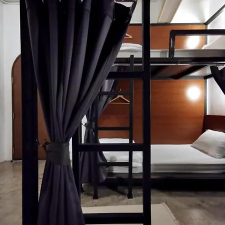 Apartment45 Hostel-3