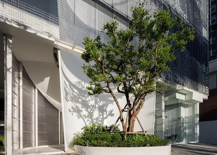 Blu 395 Ari-Saphan Khwai Bangkok