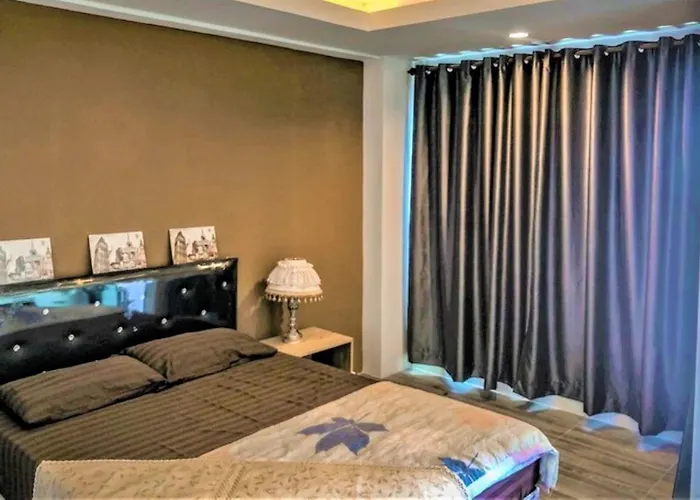 Hotel Plearnwan Deluxe Mansion Bangkok