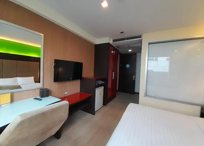 Orion Rooms Sukhumvit 18 Banguecoque