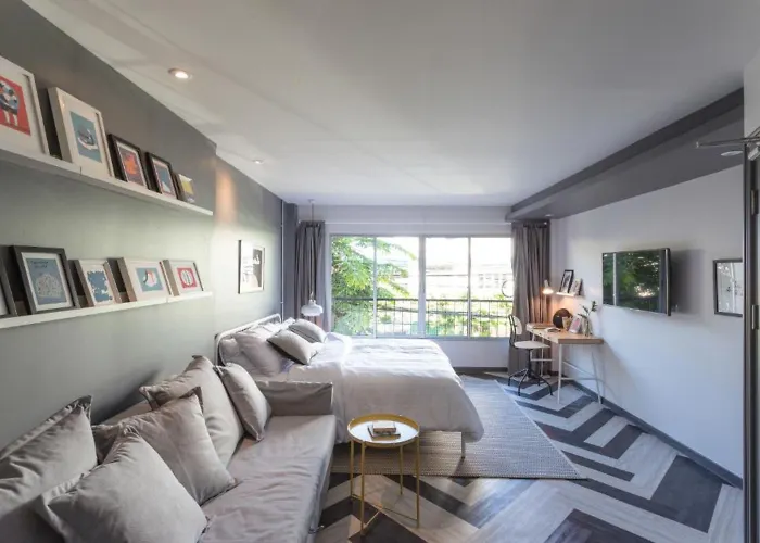 Vacation Bangkok, The Artistic Home