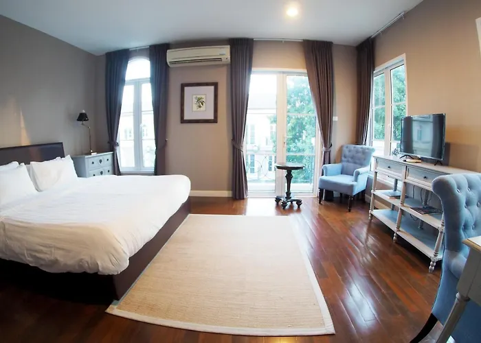 Simply Luxury Entire House With Lap Pool, 3 Bedrooms, Full Kitchen, All Furnished, Sukhumvit 16 Asoke Near Terminal 21 Bts Bangkok