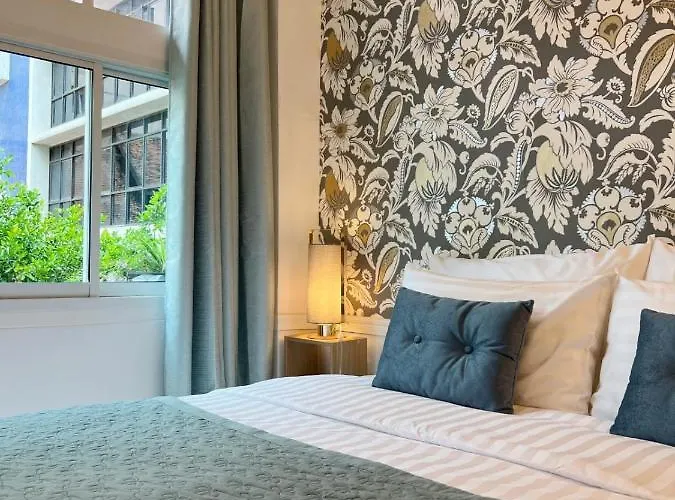 Cozy Chic Silom Townhouse Studio 2-4 Bangkok