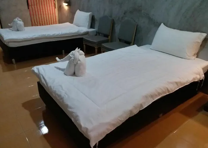 OYO 560 Chang Hostel Suvarnabhumi Bangkok