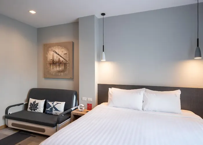 Icheck Inn Gems Center Silom Bangkok