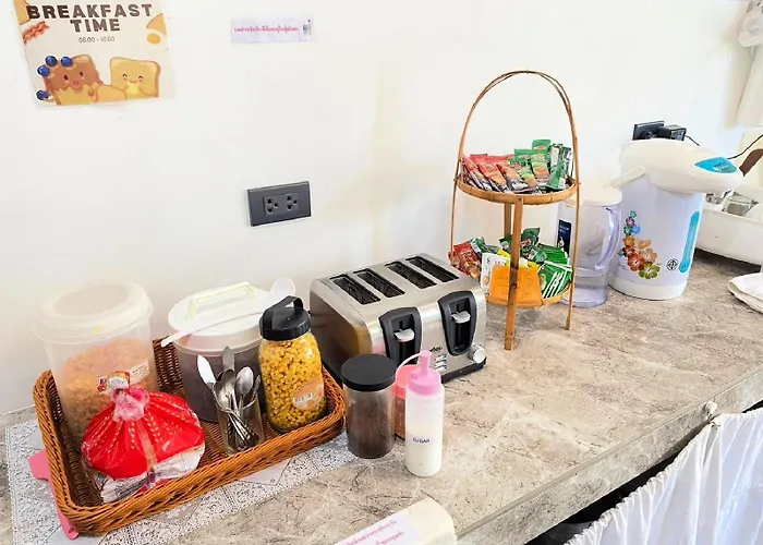 Huisdiervriedelijke Baan Kun Mhor Hostel บ้านคุณหมอโฮสเทล Bangkok