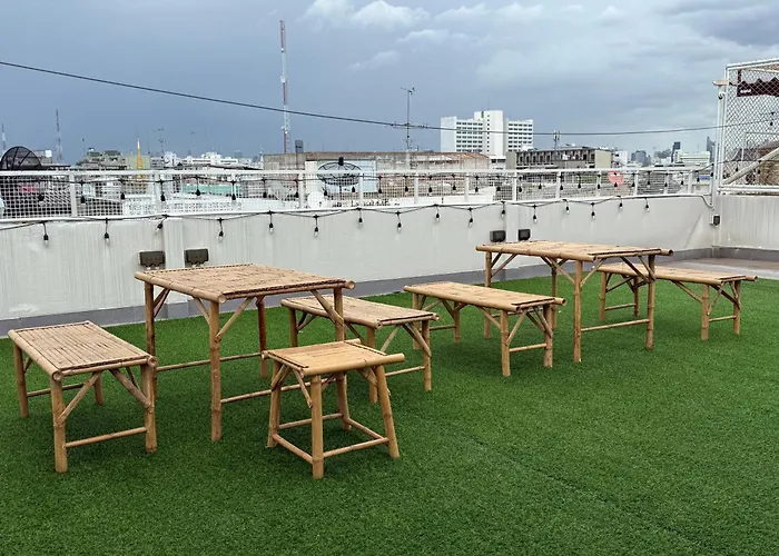 Baan Nampetch Hostel Bangkok