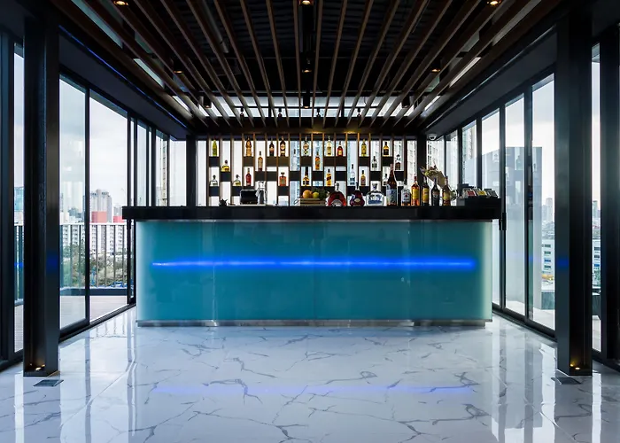 Zazz Urban Bangkok Hotel