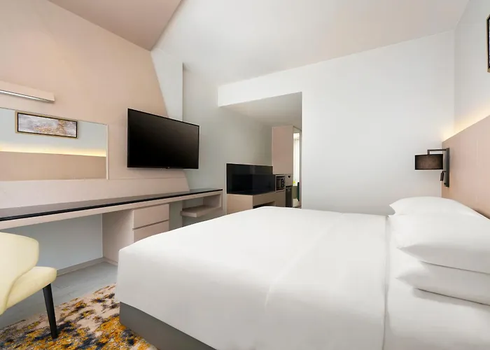 Hyatt Place Bangkok Sukhumvit 1