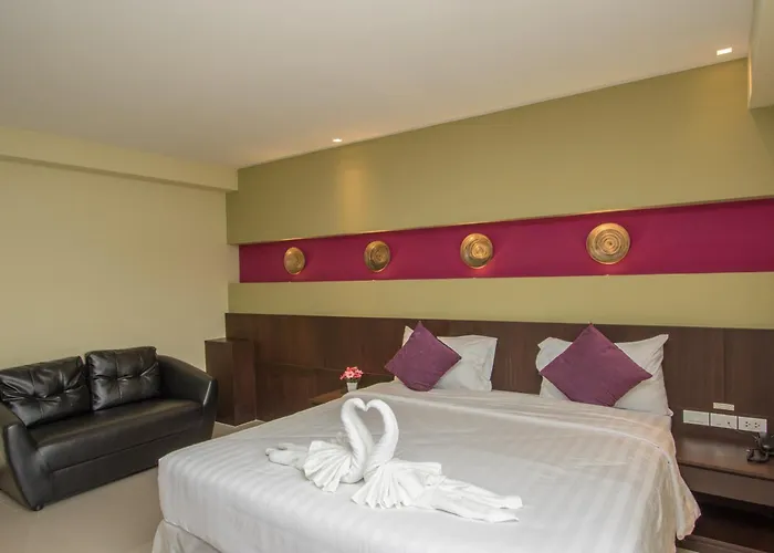 Chateau De Sukhumvit Bangkok