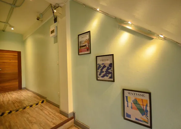 Good Day Hostel Bangkok