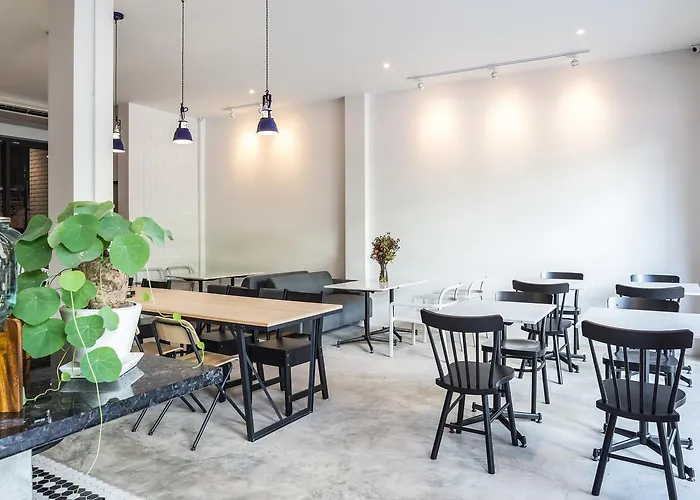 Vacation Bangkok, The Artistic Home