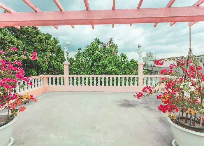 Haustierfreundliches Gaiwandhanat Homestay Bangkok